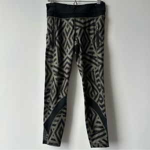 Lululemon Running Leggings, Size 6